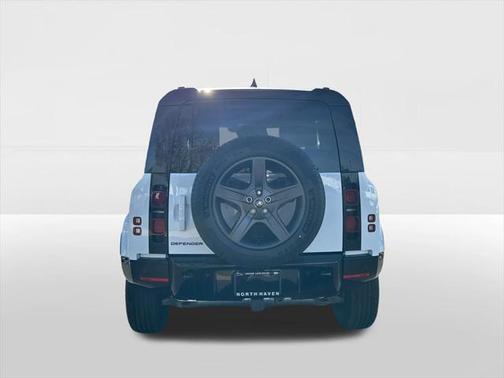 2025 Land Rover Defender 90 P400 X-Dynamic SE