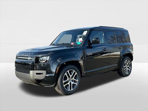 2025 Land Rover Defender 110 P400 X-Dynamic SE