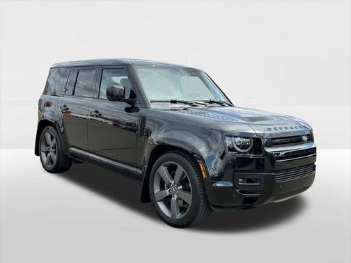 2023 Land Rover Defender 110 V8