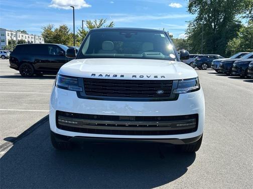2025 Land Rover Range Rover P400 SE 7 Seat