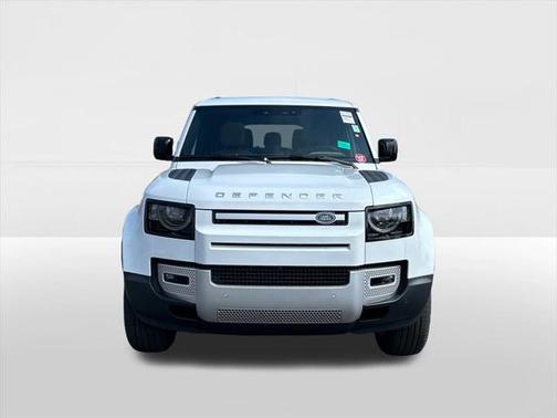 2025 Land Rover Defender 130 P300 S