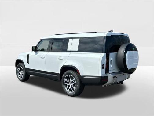 2025 Land Rover Defender 130 P300 S
