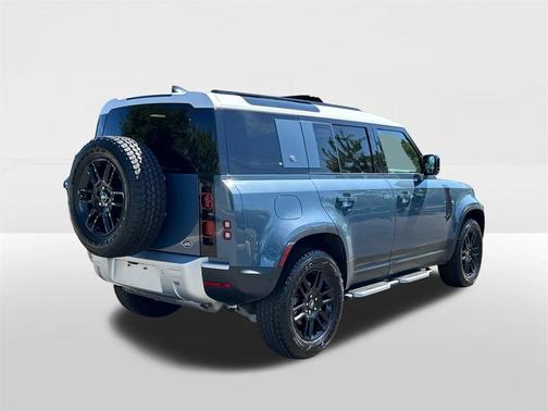 2023 Land Rover Defender 110 S