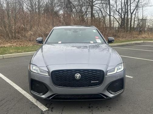 2024 Jaguar XF R-Dynamic SE P250 AWD Automatic