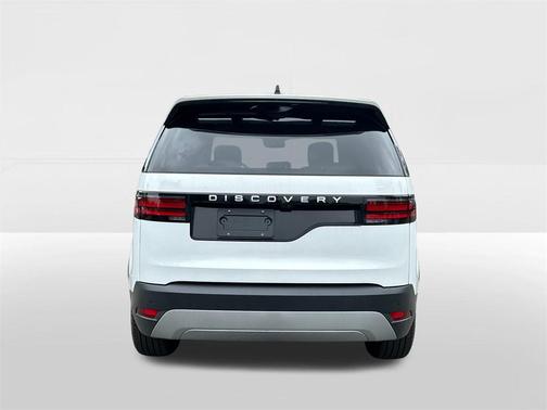 2025 Land Rover Discovery P300 S