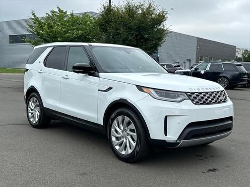 2025 Land Rover Discovery P300 S