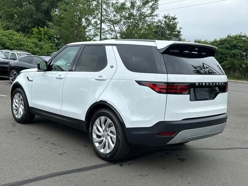 2025 Land Rover Discovery P300 S