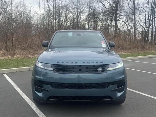 2024 Land Rover Range Rover Sport SE