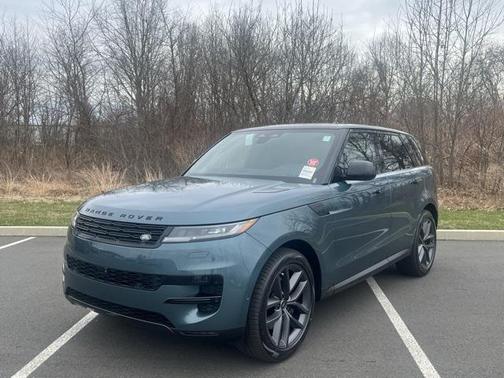 2024 Land Rover Range Rover Sport SE