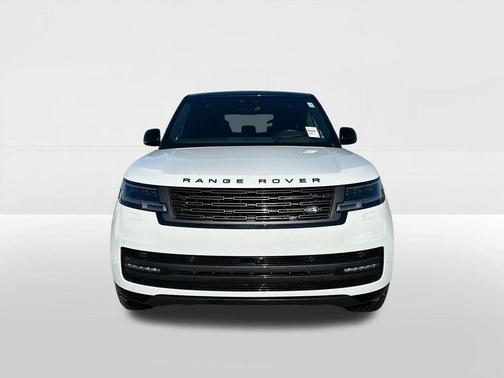 2026 Land Rover Range Rover P400 SE