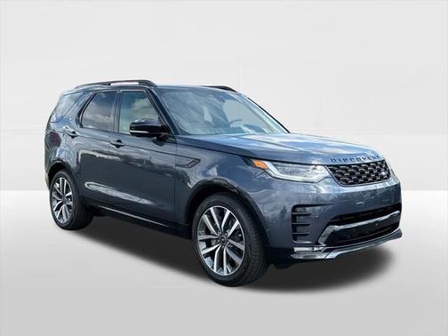 2025 Land Rover Discovery P300 Dynamic SE