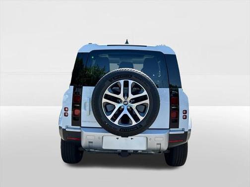2025 Land Rover Defender 90 P300 S