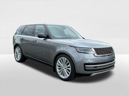 2025 Land Rover Range Rover P400 SE