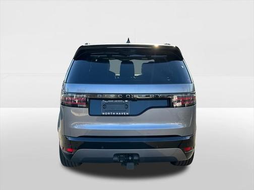 2025 Land Rover Discovery P300 Dynamic SE