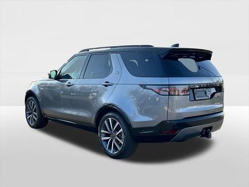 2025 Land Rover Discovery P300 Dynamic SE