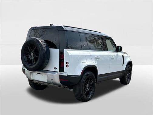 2023 Land Rover Defender 110 S