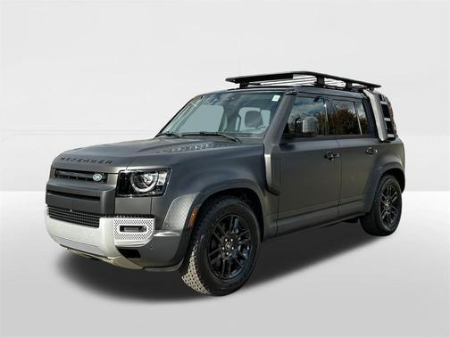 2025 Land Rover Defender 110 P300