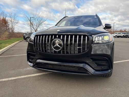 2026 Mercedes-Benz AMG GLS 63 Base