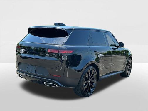 Santorini Black Metallic 2025 Land Rover Range Rover Sport SE