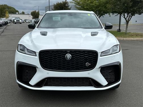 2024 Jaguar F-PACE SVR P550 AWD Automatic