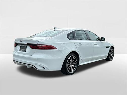 2024 Jaguar XF R-Dynamic SE P250 AWD Automatic