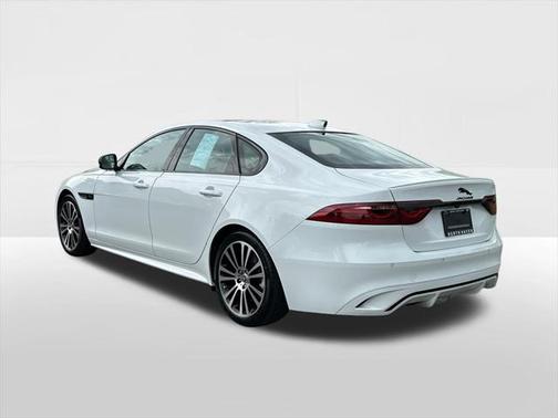 2024 Jaguar XF R-Dynamic SE P250 AWD Automatic