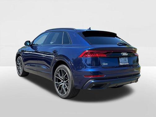 Navarra Blue Metallic 2019 Audi Q8 3.0T Premium Plus