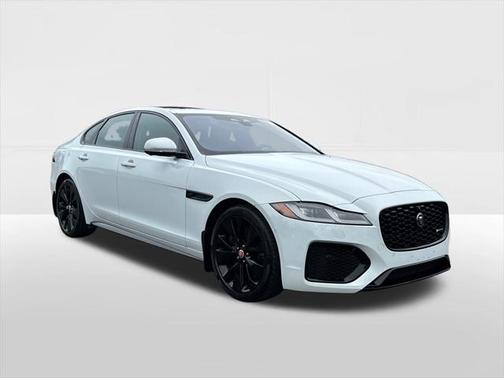 2021 Jaguar XF R-Dynamic SE P300 AWD Automatic