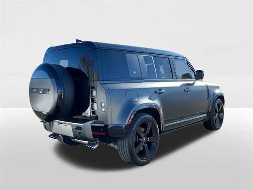 2023 Land Rover Defender 110 Carpathian Edition