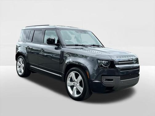 2025 Land Rover Defender 110 P400 X-Dynamic SE