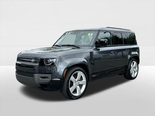 2025 Land Rover Defender 110 P400 X-Dynamic SE