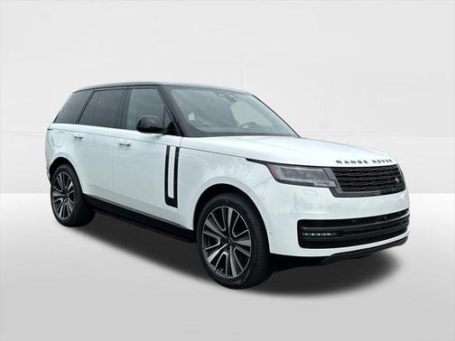 2025 Land Rover Range Rover P530 SE