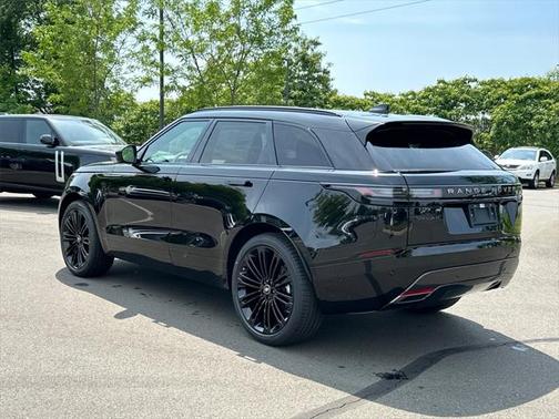 2026 Land Rover Range Rover Velar P400 Autobiography