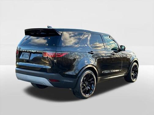 2025 Land Rover Discovery P300 S