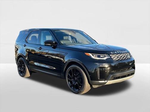 2025 Land Rover Discovery P300 S