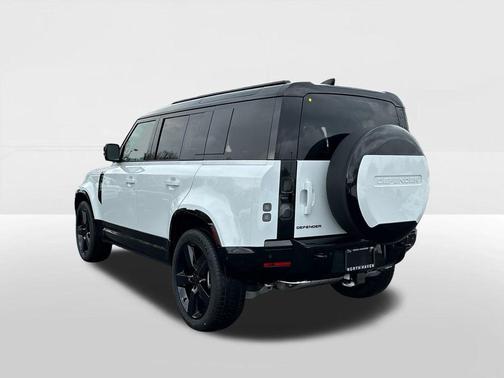 2026 Land Rover Defender P400 X-Dynamic SE