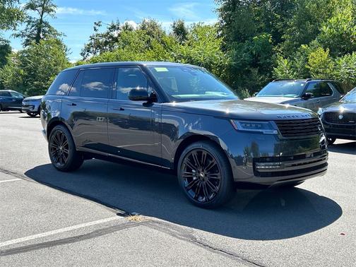 2025 Land Rover Range Rover P400 SE 7 Seat