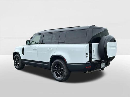 Fuji White 2026 Land Rover Defender P300 S