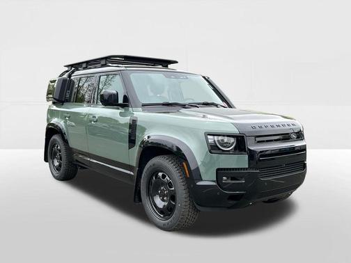 Keswick Green Metallic 2026 Land Rover Defender P400 Trophy Edition Keswick