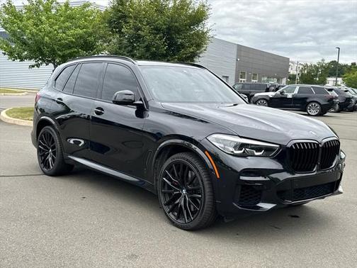 2022 BMW X5 M50i