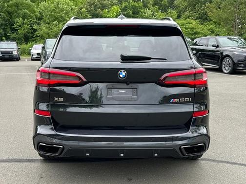 2022 BMW X5 M50i