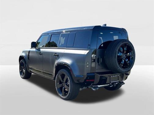 2026 Land Rover Defender X-Dynamic SE