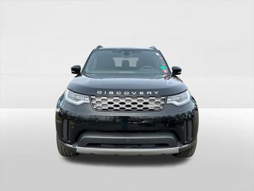 2025 Land Rover Discovery P300 S