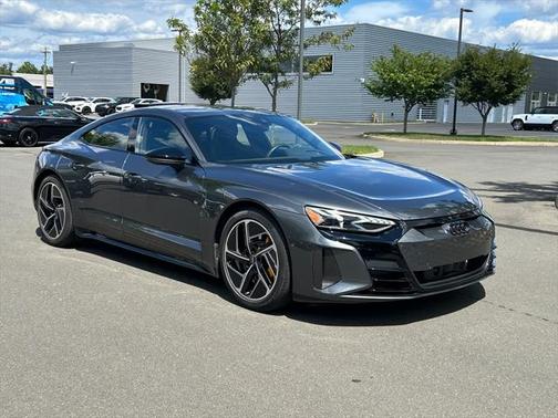 2023 Audi RS e-tron GT quattro