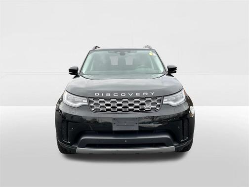 2024 Land Rover Discovery P300 S