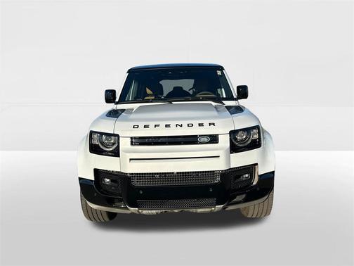 2023 Land Rover Defender 110 V8