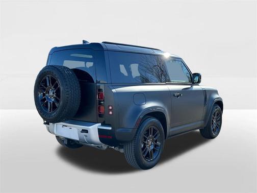 2025 Land Rover Defender 90 P300 S