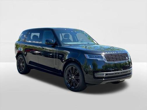 2025 Land Rover Range Rover P530 SE 7 Seat