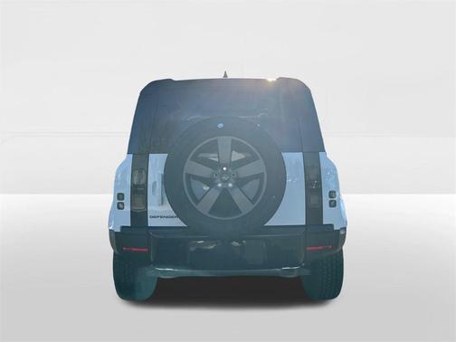 2026 Land Rover Defender P300 S