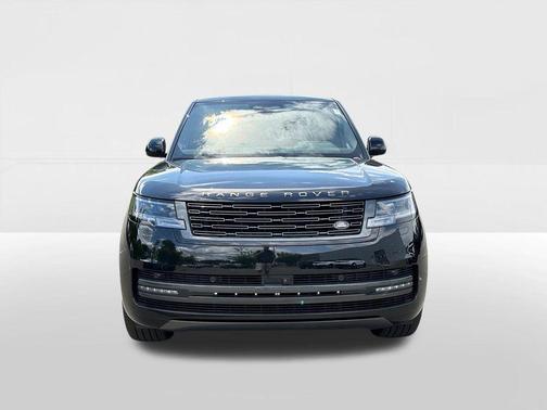 Black 2026 Land Rover Range Rover P400 SE 7 Seat